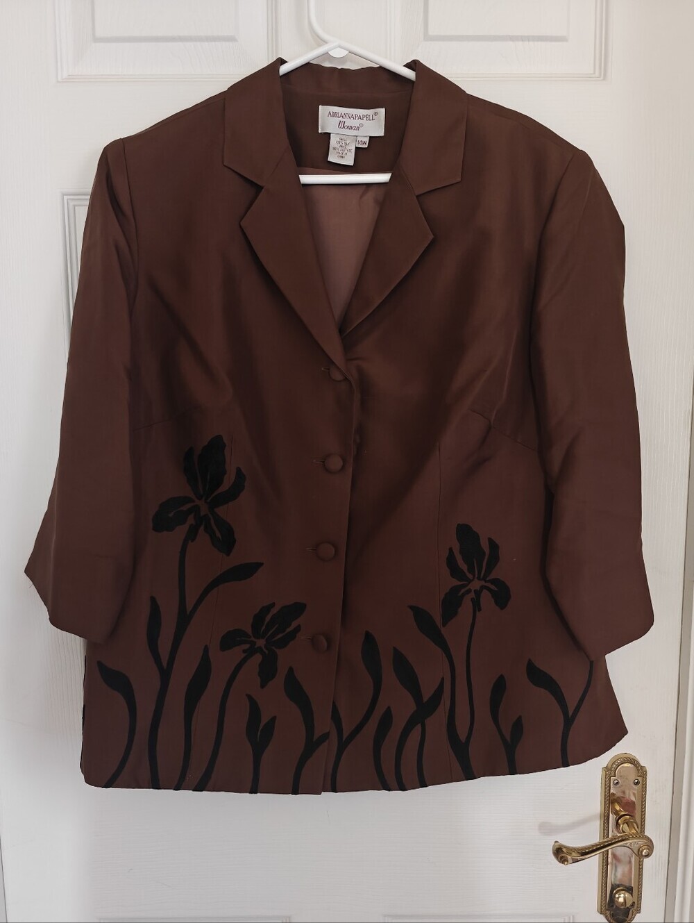 ADRIANNAPAPĒLL Embroidered 100% SILK evening Jacket